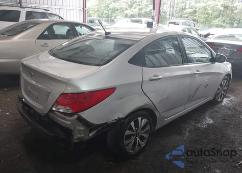 2017 Hyundai Accent Value Edition z USA, uszkodzony, nr VIN KMHCT4AE3HU343309